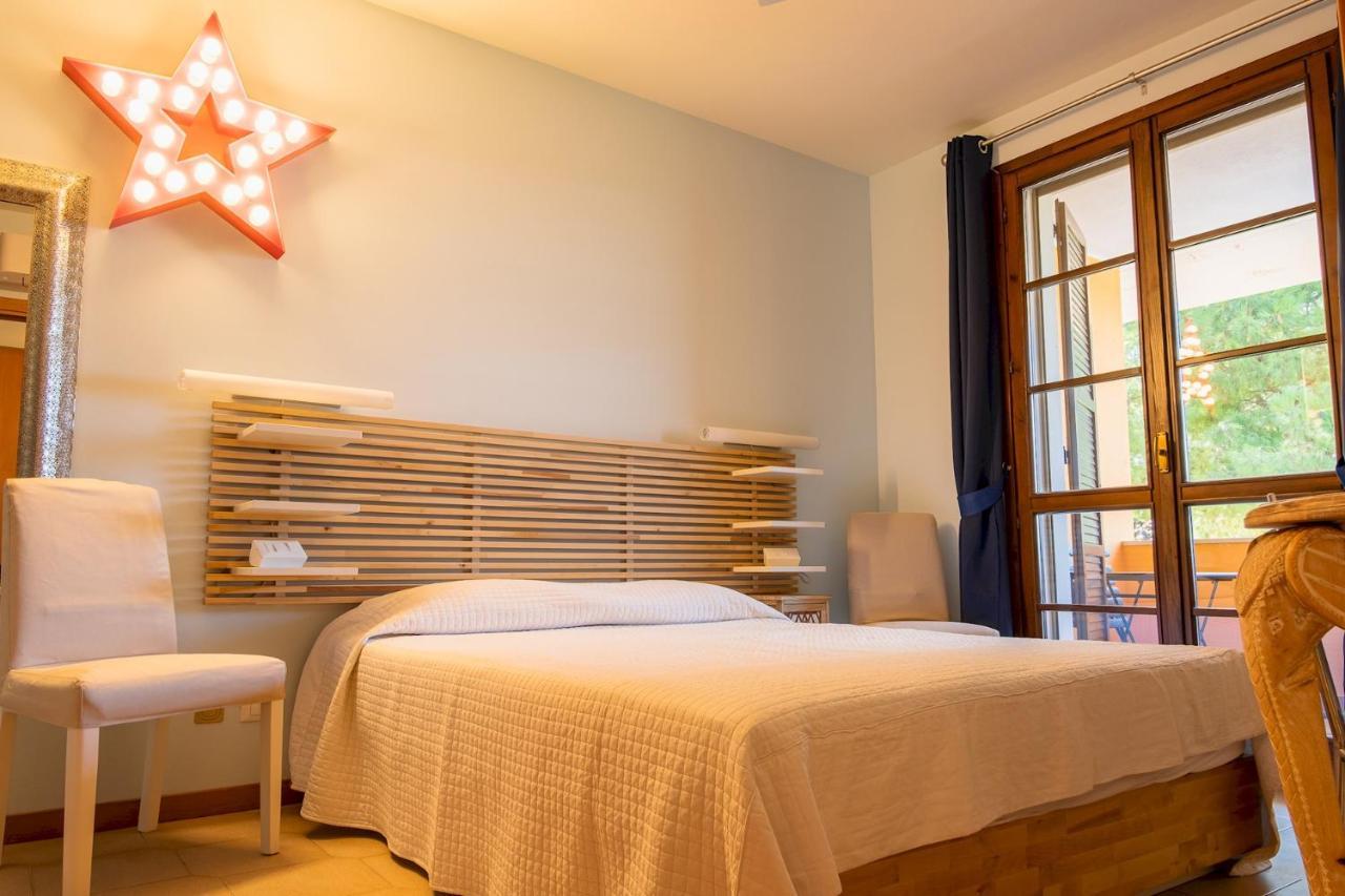 시르미오네 La Casa Sul Porto - Italian Homing 아파트 외부 사진