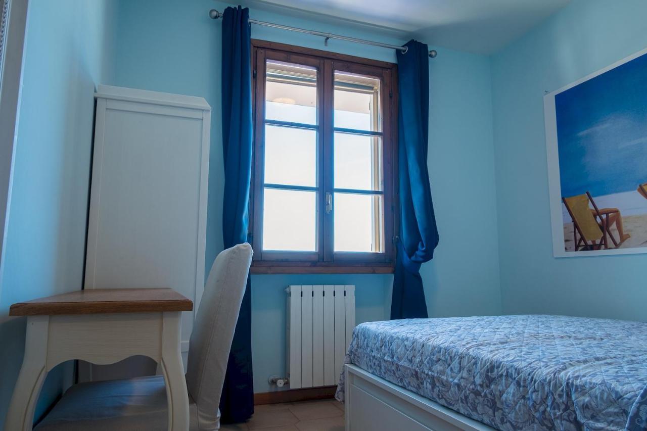 시르미오네 La Casa Sul Porto - Italian Homing 아파트 외부 사진