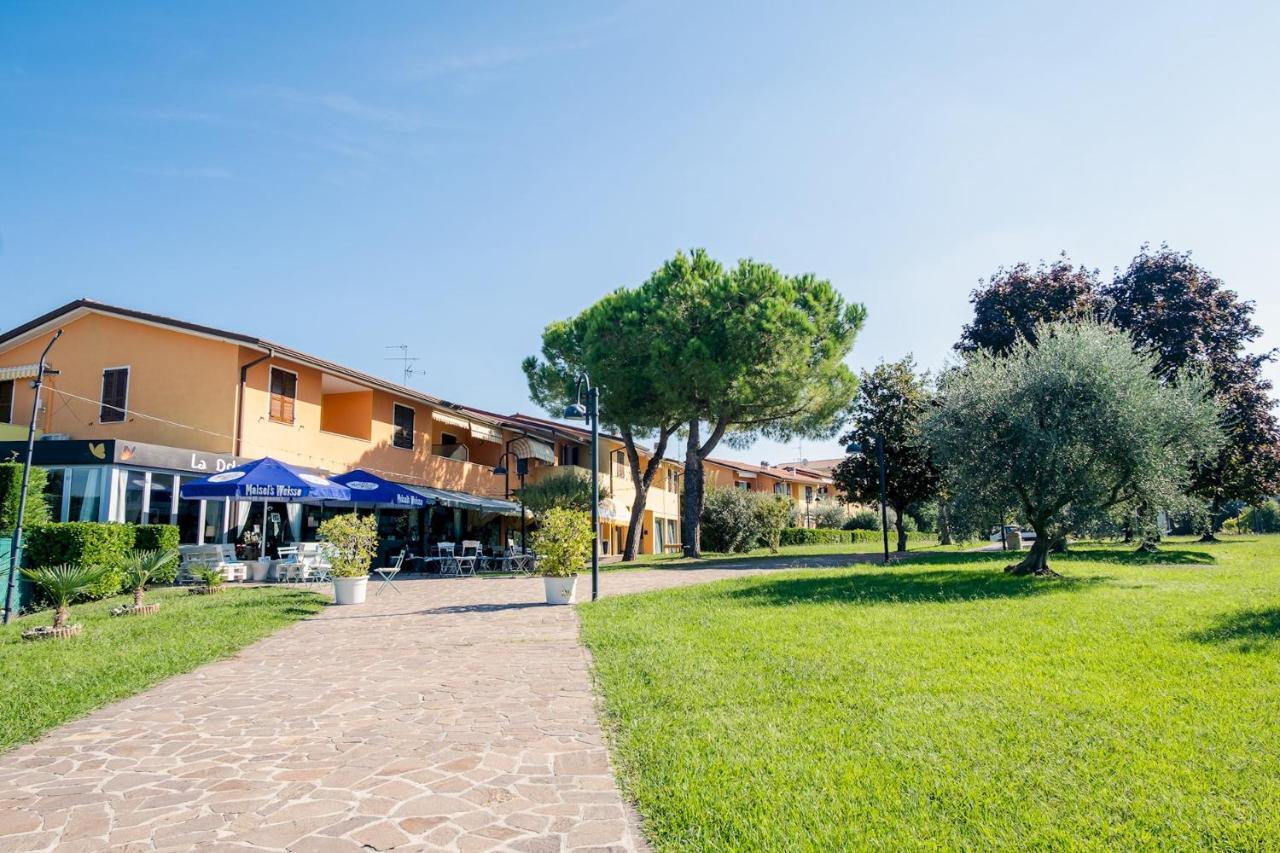 시르미오네 La Casa Sul Porto - Italian Homing 아파트 외부 사진