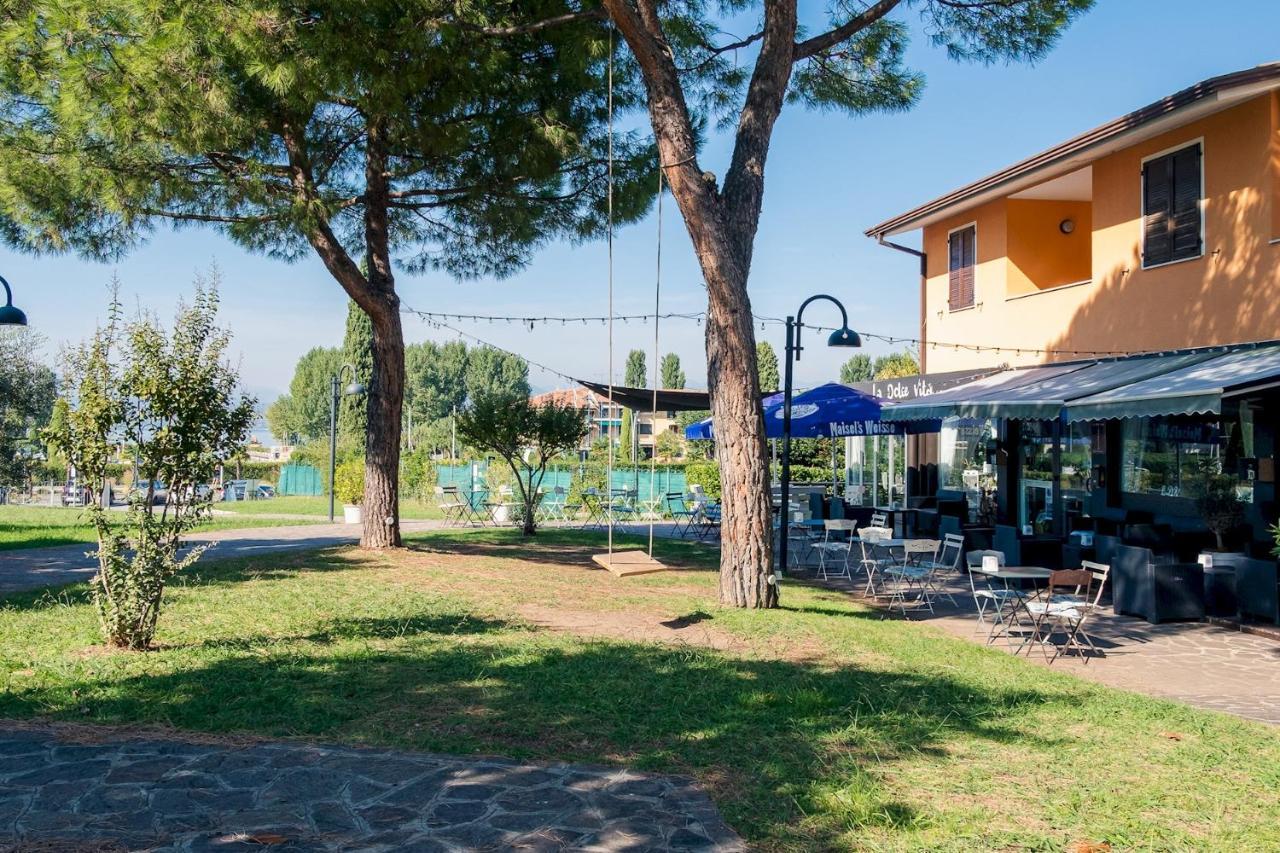 시르미오네 La Casa Sul Porto - Italian Homing 아파트 외부 사진